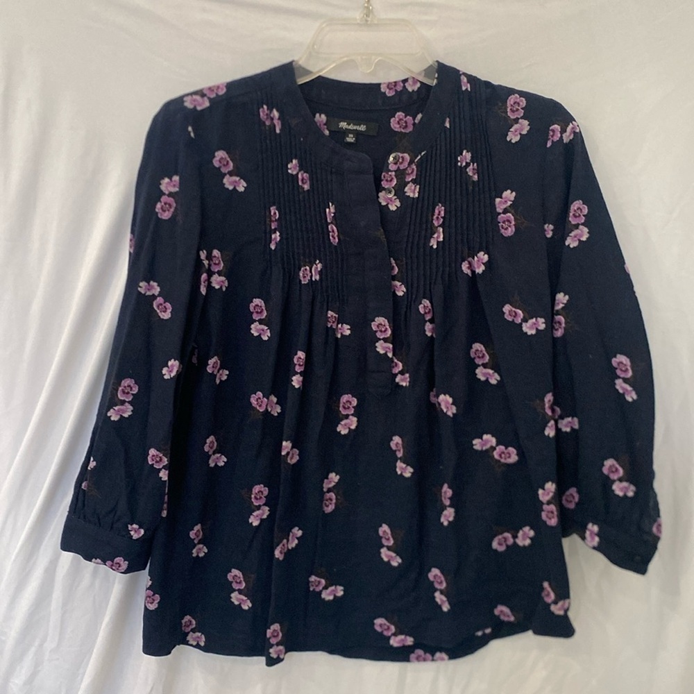 Madewell Blouse Blue Floral Pleated 1/2 Button Front 3/4 Sleeves sz XS